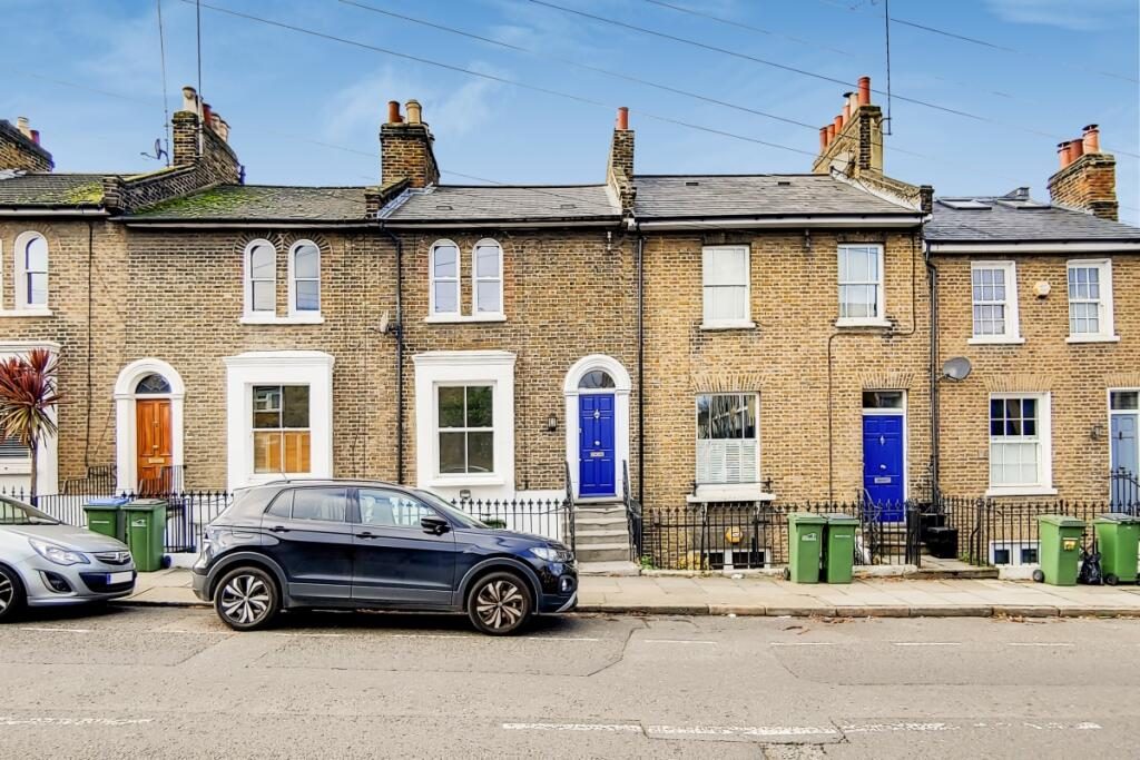 Terraced House