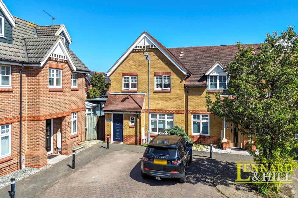 Terraced House