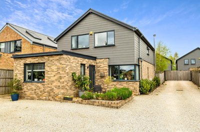 Property on Downs Road, SO21 3EW