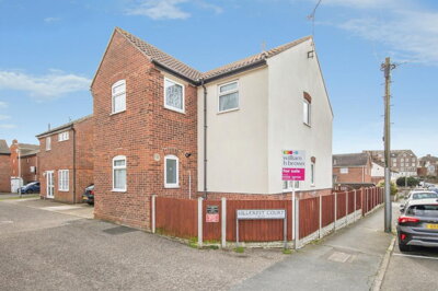 Property on Brooklyn Road, CO12 3QF