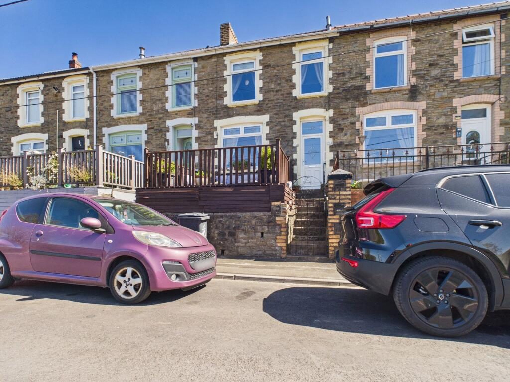 Terraced House