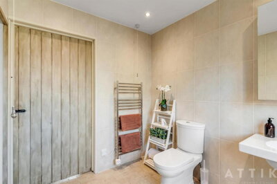 Property on Linstead Parva Road, IP19 0BE