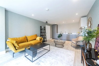 Property on RG14 5RQ