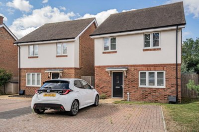 Property on Bramley Vale, GU6 7FY