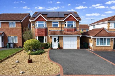 Property on Belfry Close, CH46 6JQ