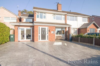Property on Adam Close, CH66 4SS