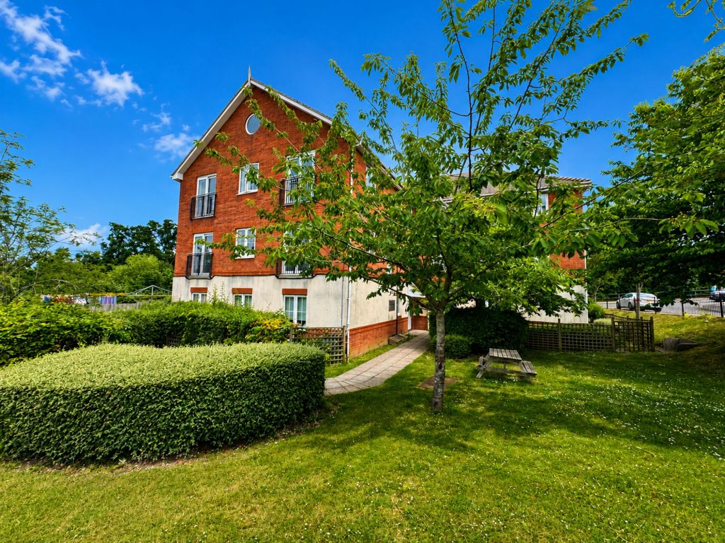 Property main image
