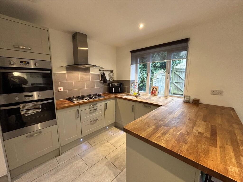 Terraced House