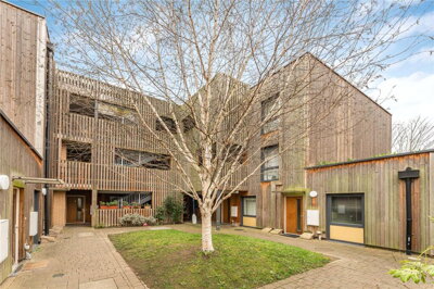 Property on Geldeston Road, E5 8RQ