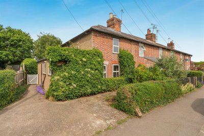 Property on Church Street, ME17 4HN