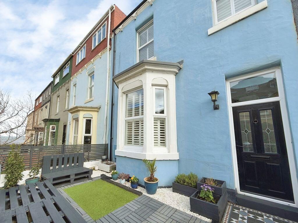 Terraced House
