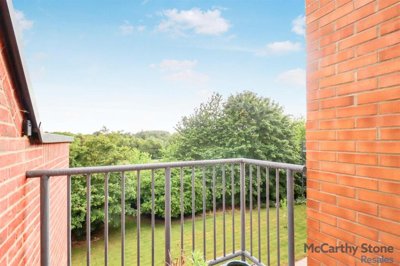 Property on Westfield View, NR4 7FL