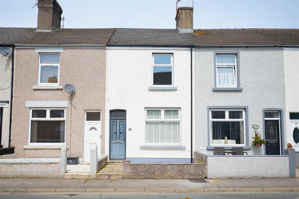 Terraced House