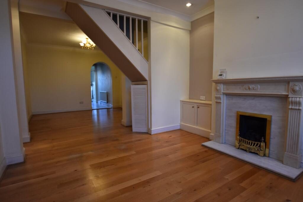 Terraced House