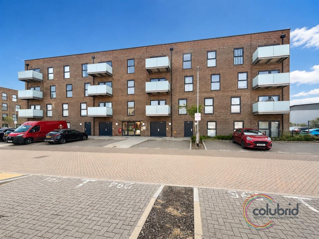 Property main image
