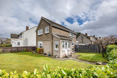 Property on Elspeth Gardens, G64 1DP