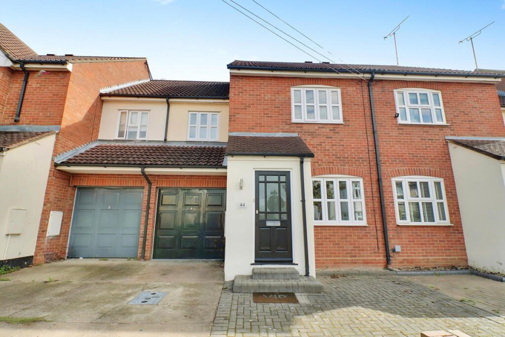 Terraced House