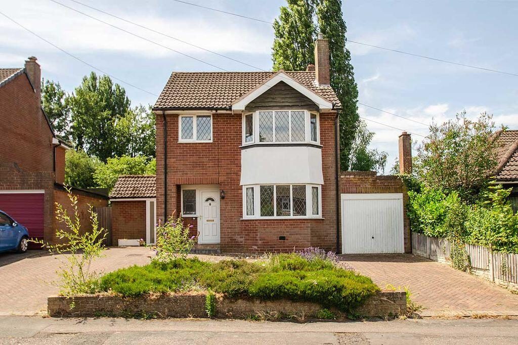 Property main image