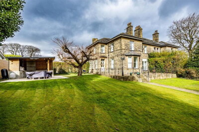 Property on Keighley Road, HX2 8HA