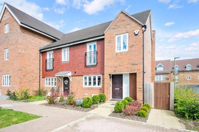 Property on Aylsham Road, KT20 5FS