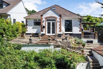 Property on Bristol Road, BA3 3EQ