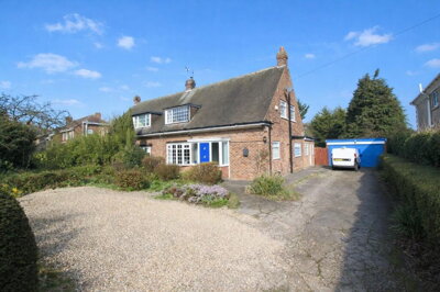 Property on Saltshouse Road, HU8 9HJ