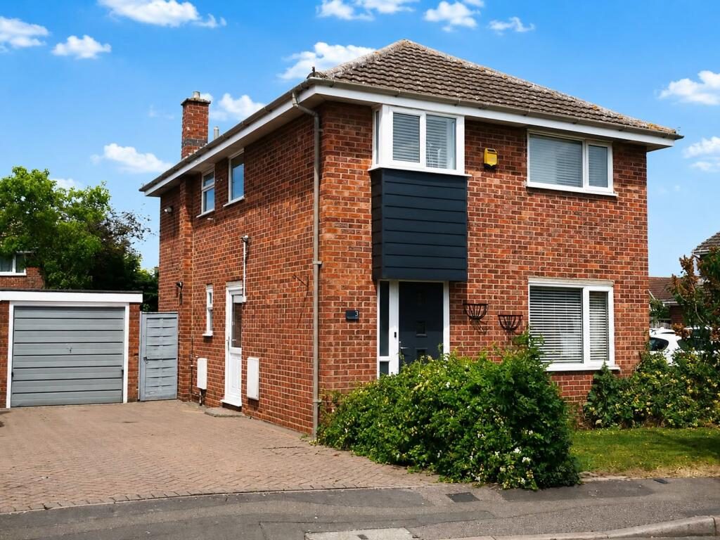 Property main image