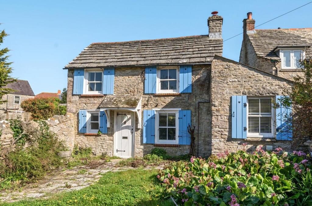 Property main image