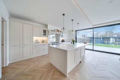 Property on South Road, PO6 1QD