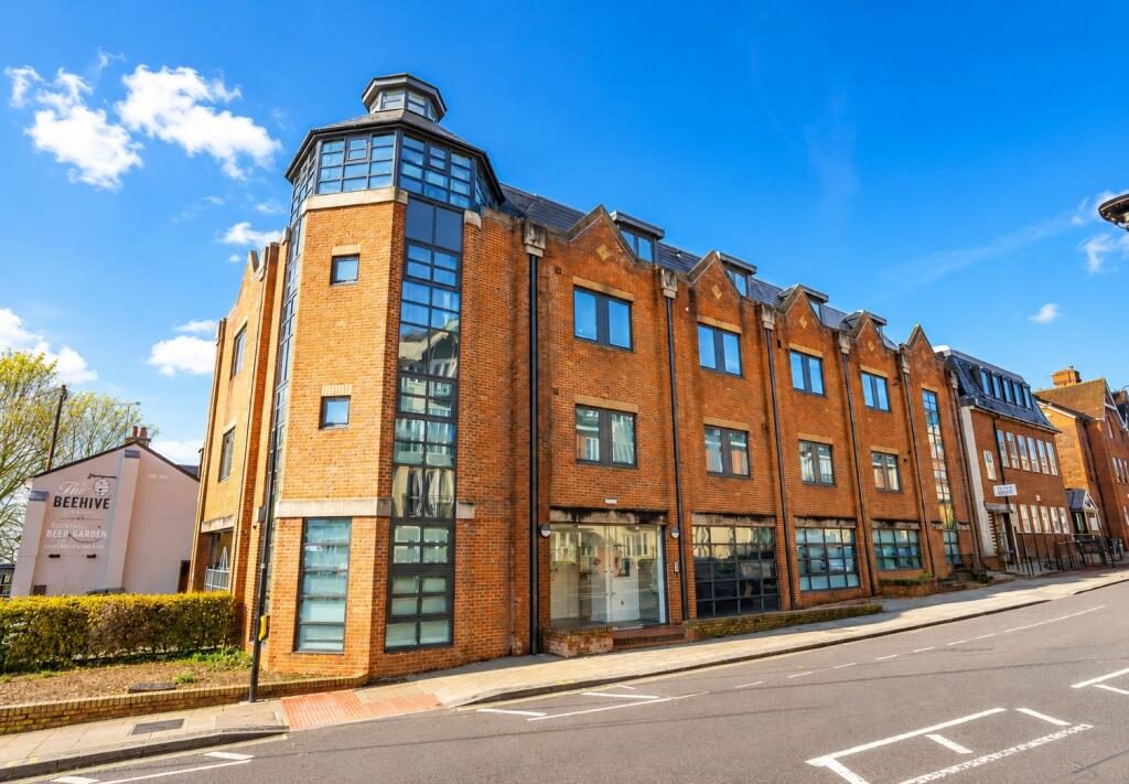 Property main image