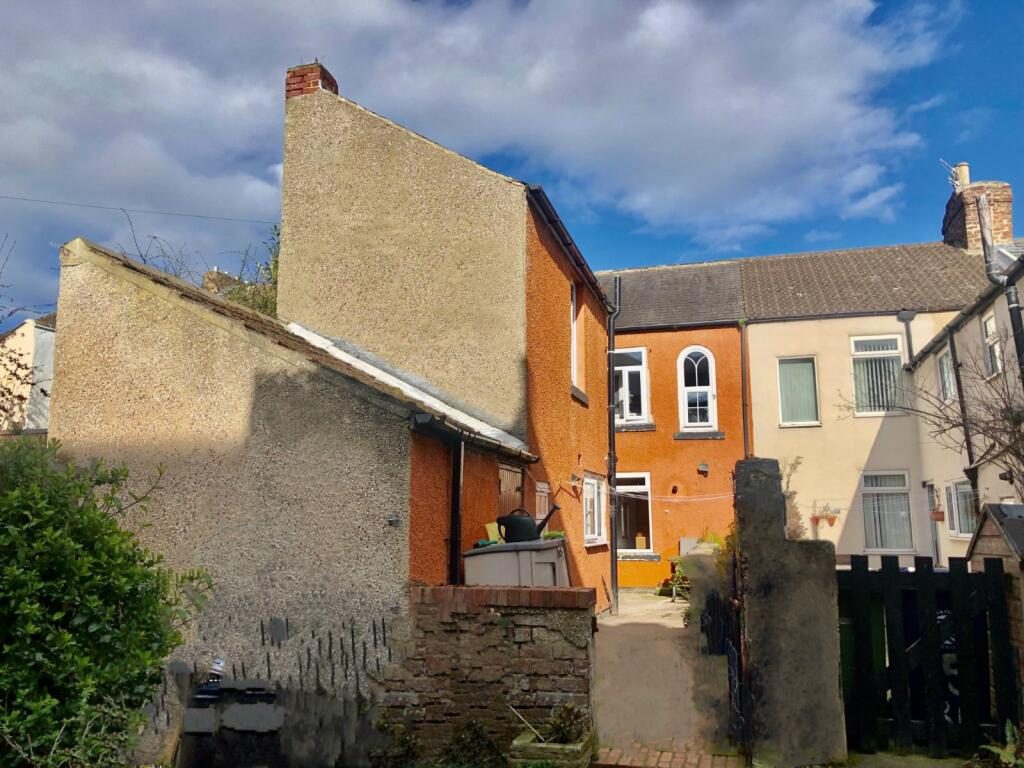 Terraced House