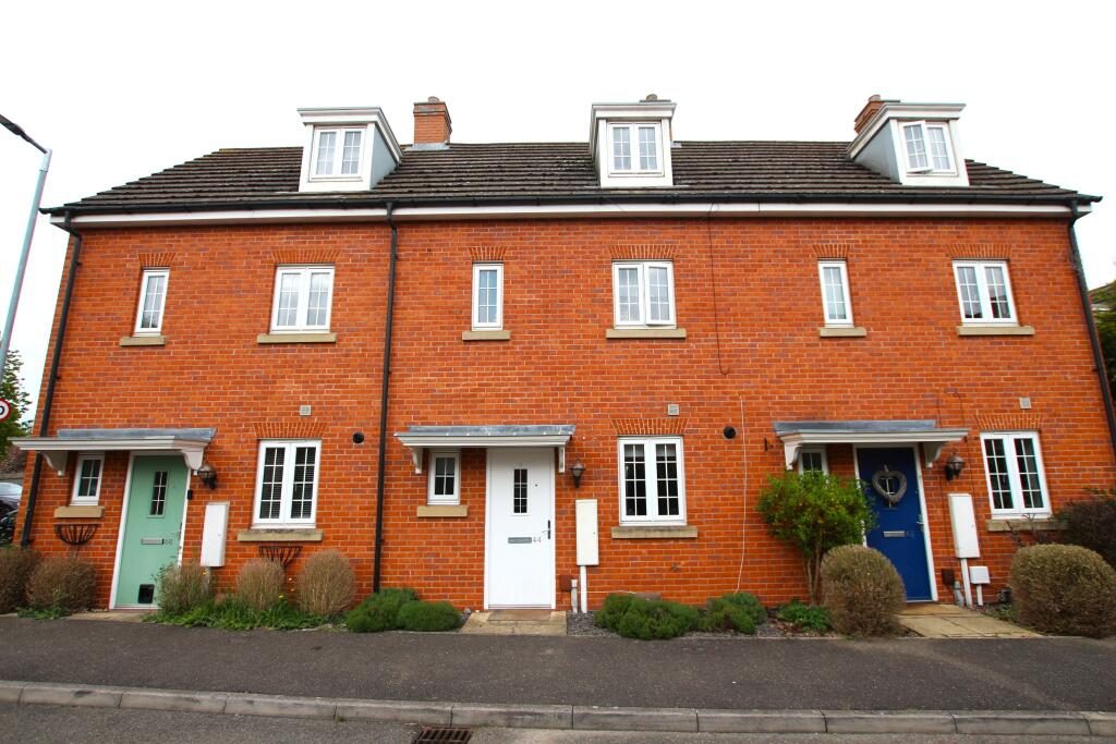 Property main image