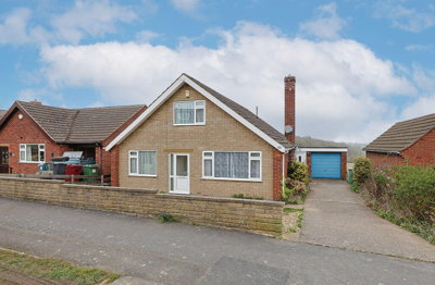 Property on Chartwell Avenue, S42 6SP