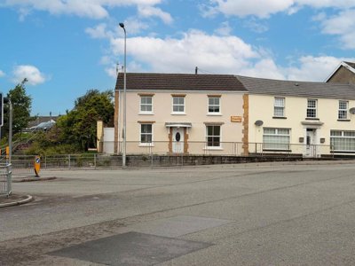 Property on Thomas Street, SA15 3JE