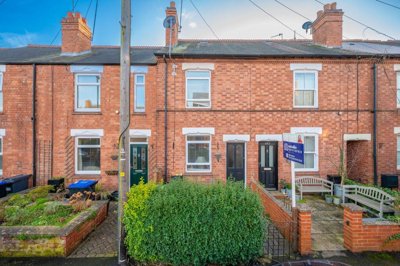 Property on Henry Street, CV8 2HL