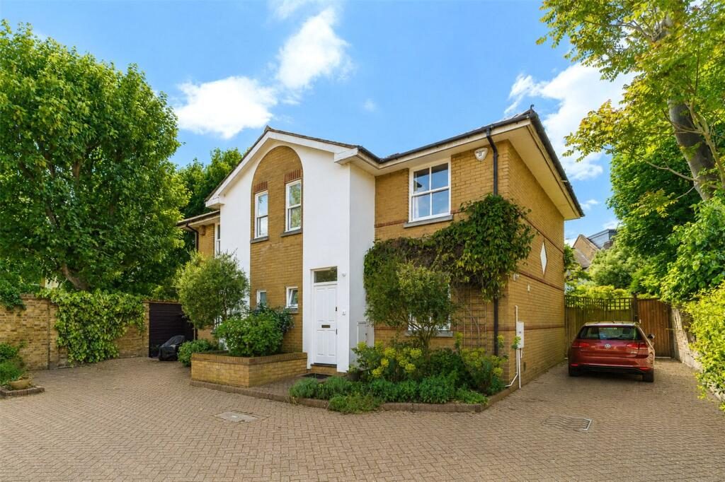 Property main image