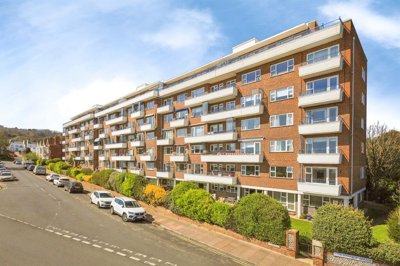 Property on Cliff Road, BN20 7XF