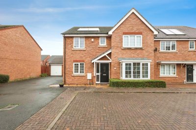 Property on Bentley Court, B36 9LZ