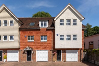 Property on Coopers Way, BN5 9FE