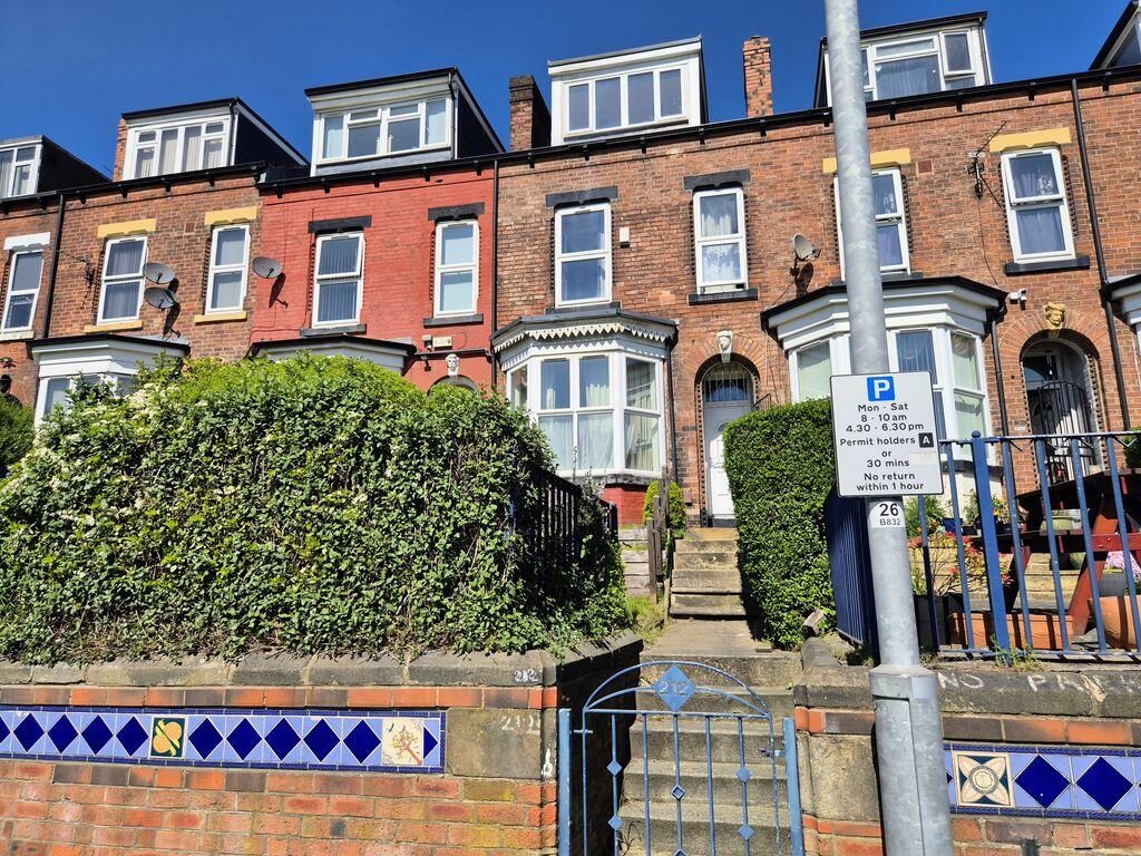 Terraced House