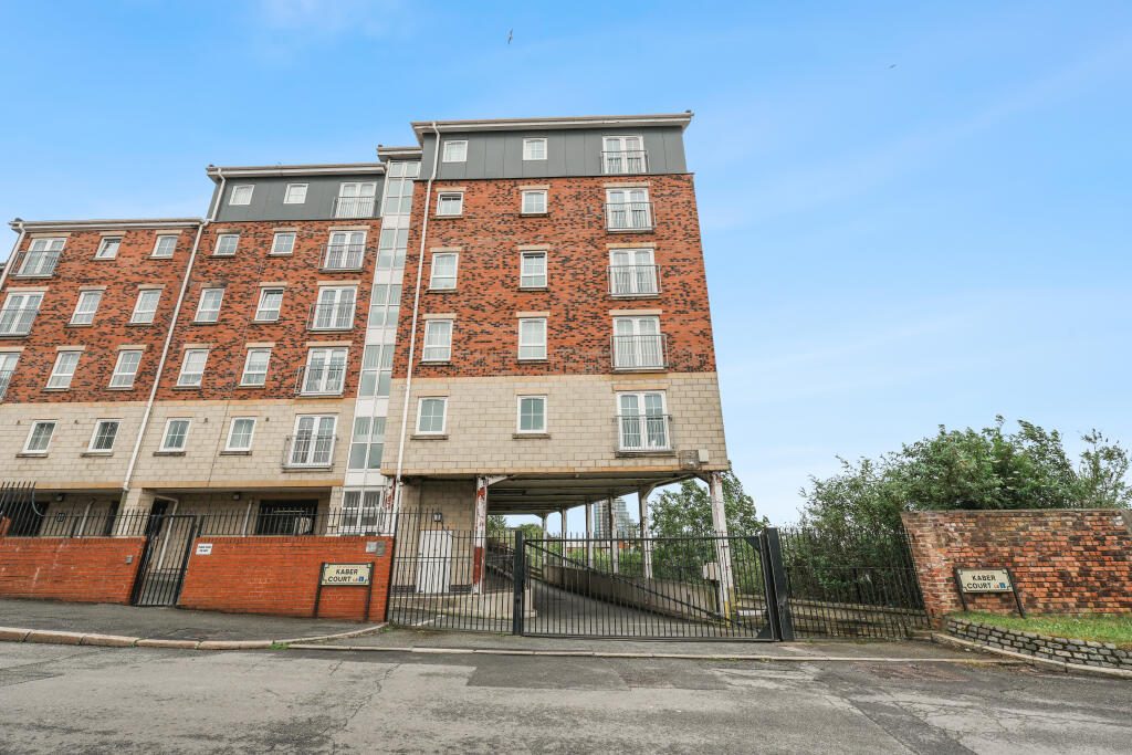Property main image