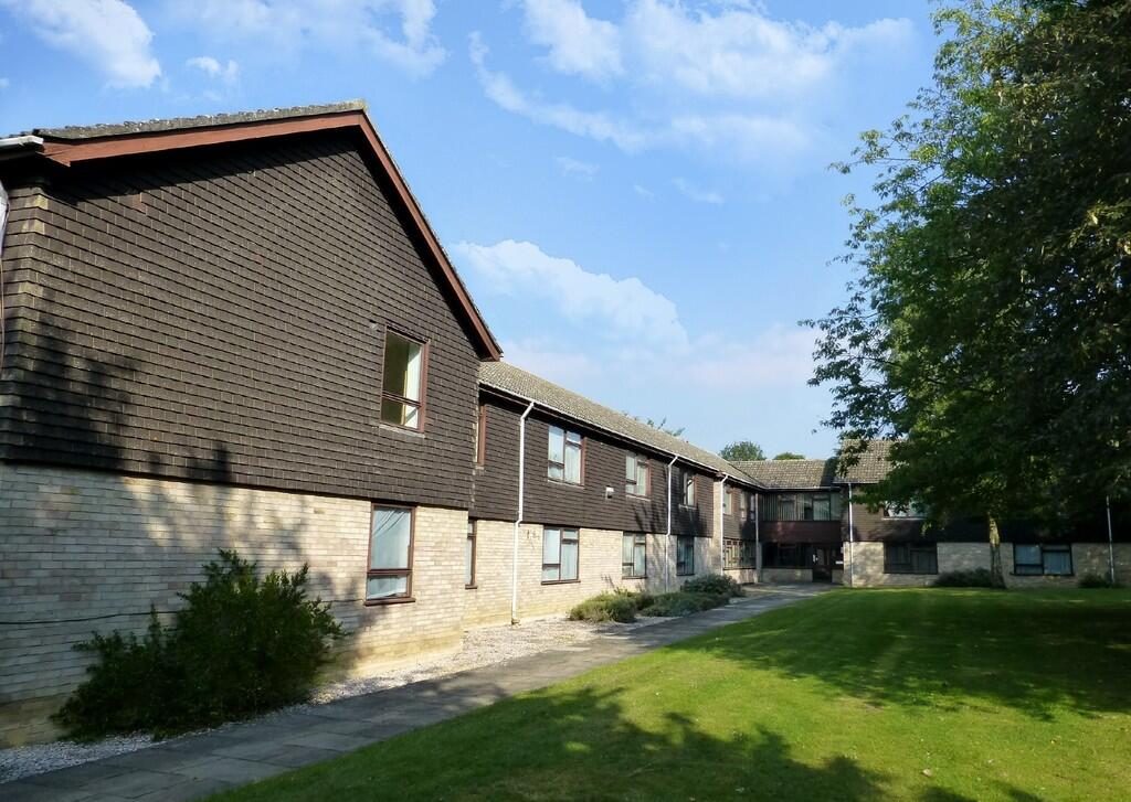 Property main image
