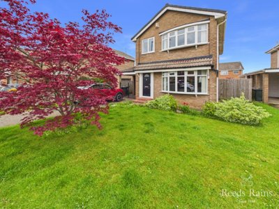 Property on Enfield Chase, TS14 7LG