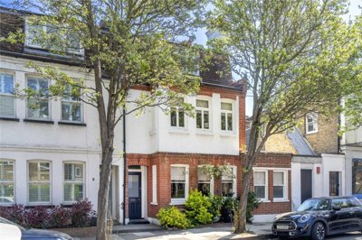 Property on Vicarage Road, TW11 8EZ