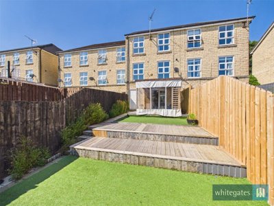 Property on Thornton Road, BD13 3NW