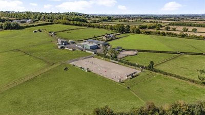Property on SN26 7ER