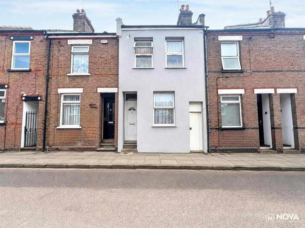 Property main image