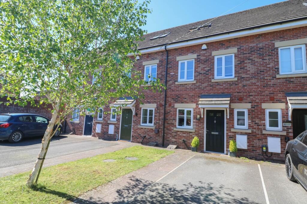 Terraced House