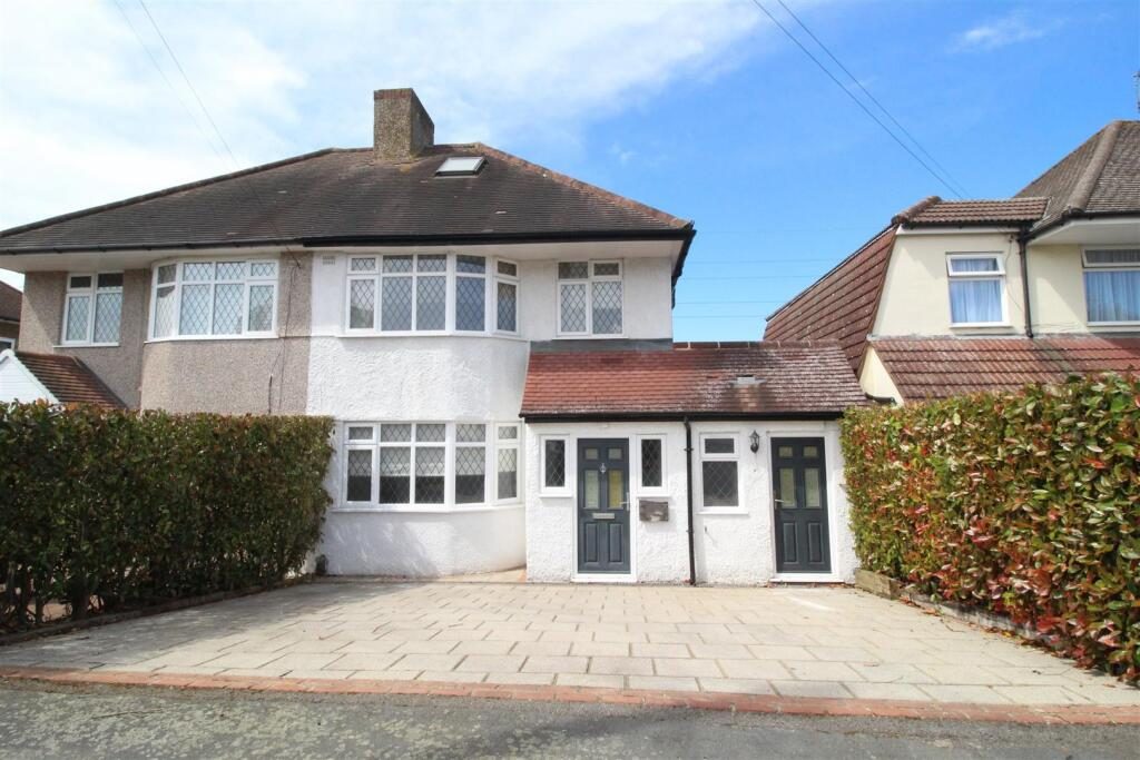 Property main image