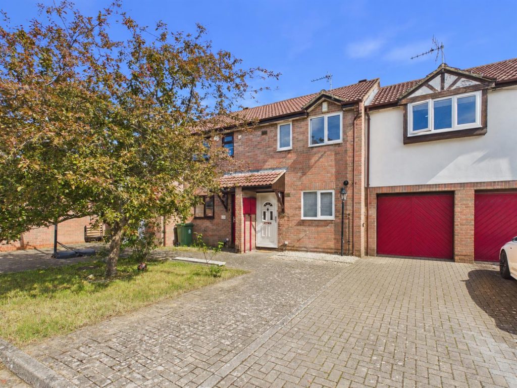 Property main image